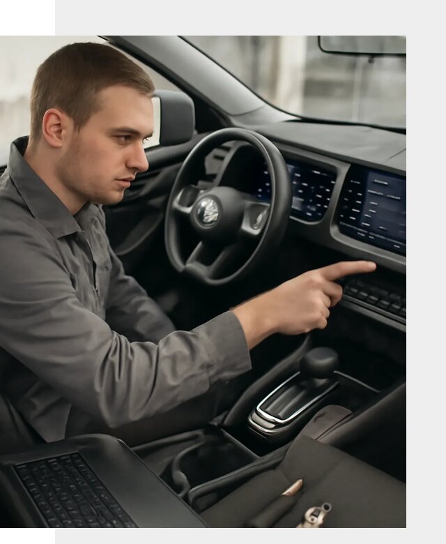 Русификация автомобиля Nissan N7 под ключ в Ачинске официально